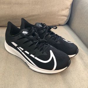 Woman’s NIKE ZOOM RIVAL FLY Running Shoe